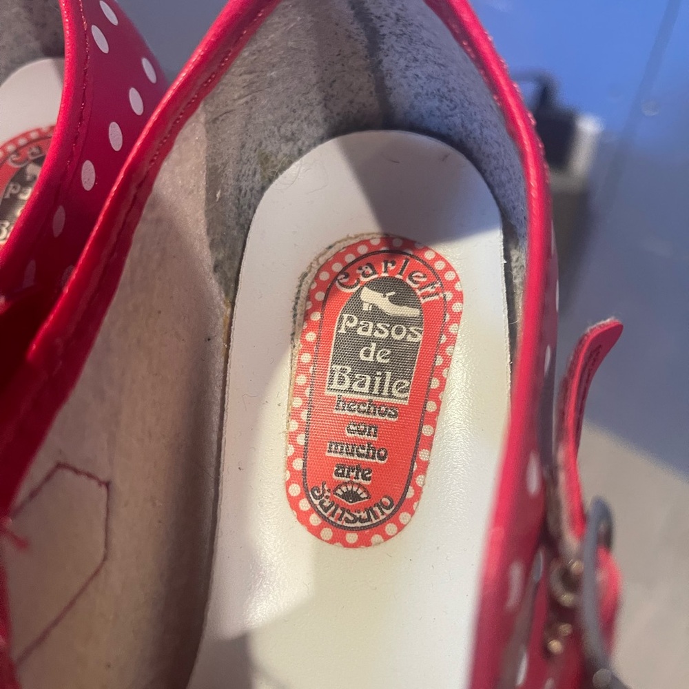 Red Polka Dot Flamenco Dance Shoes 💃 - Picture 3 of 11